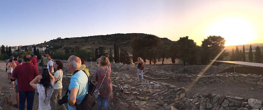 Summer solstice sunset in Dimini. © L. Zachilas.